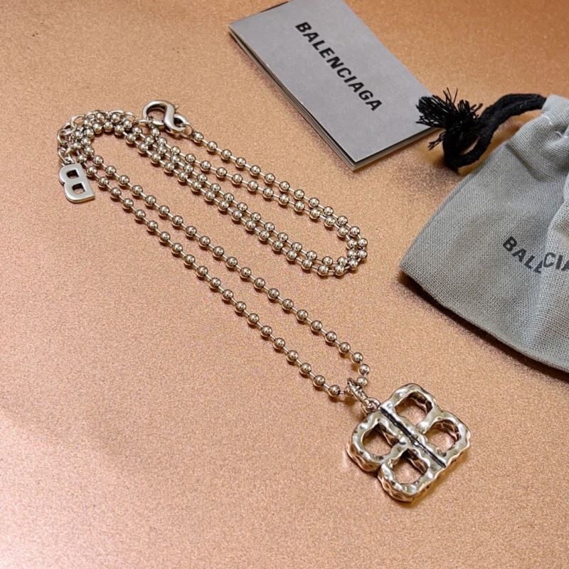Ba1en*iaga necklaces